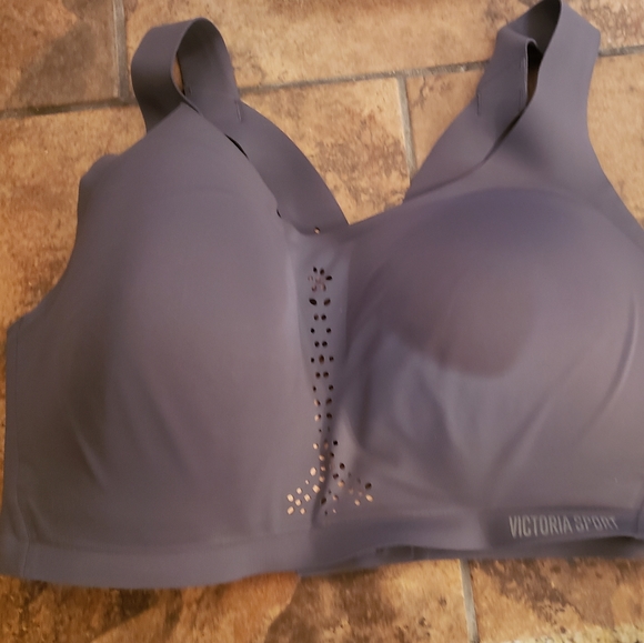Victoria Secret Sports Bra - Picture 1 of 3